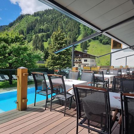 Hotel Alpina Rauris Exterior photo
