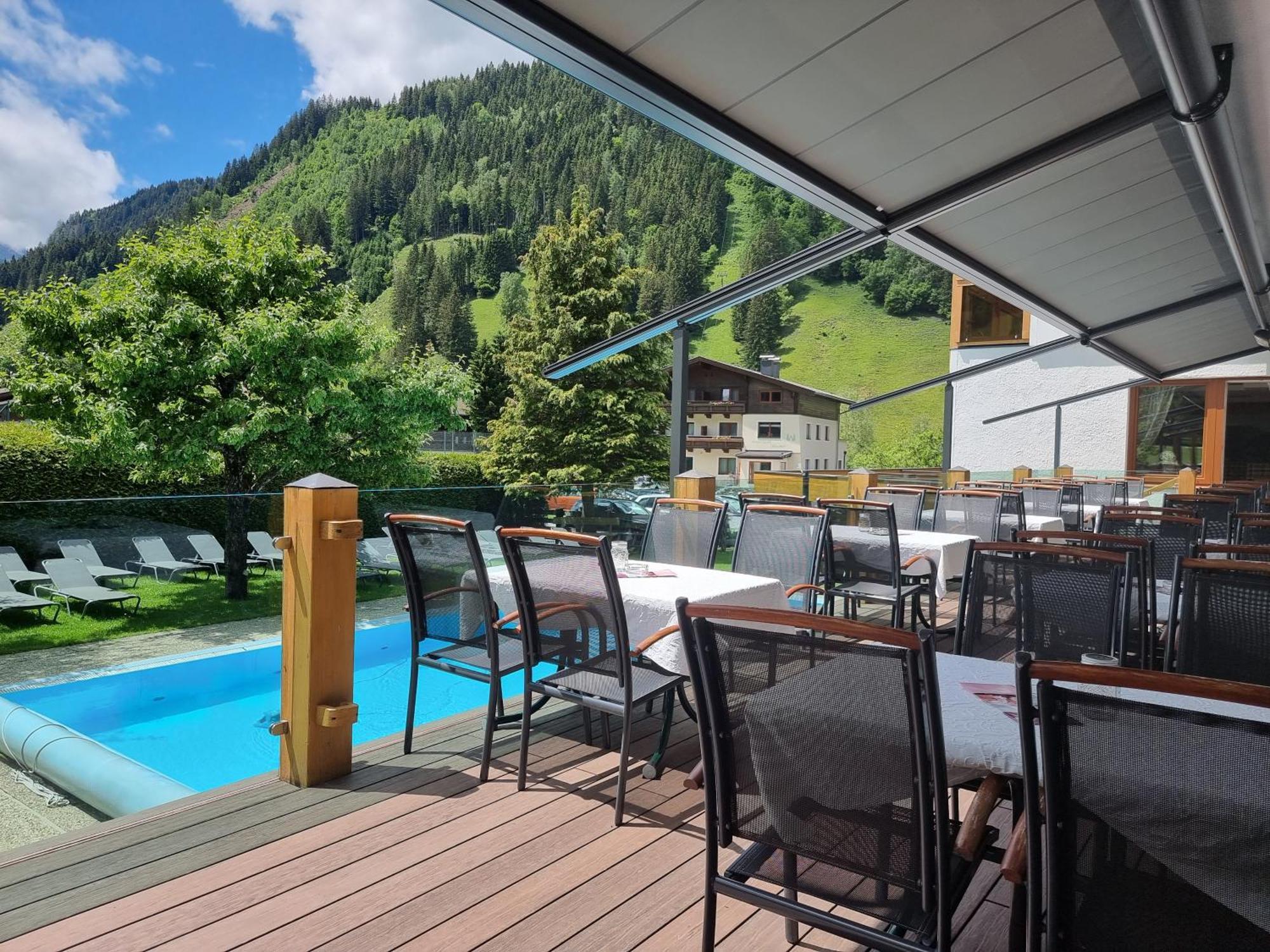 Hotel Alpina Rauris Exterior photo