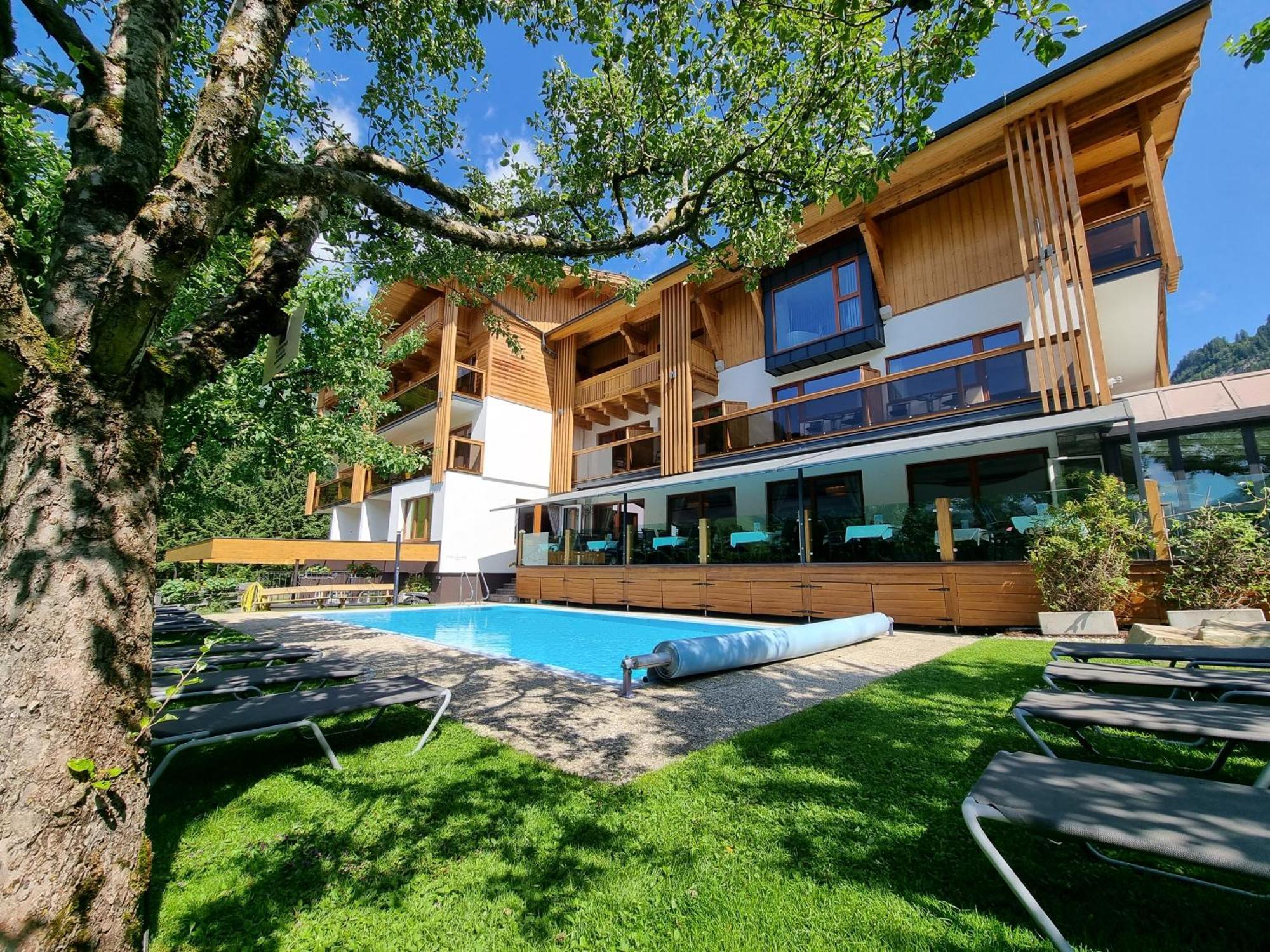 Hotel Alpina Rauris Exterior photo