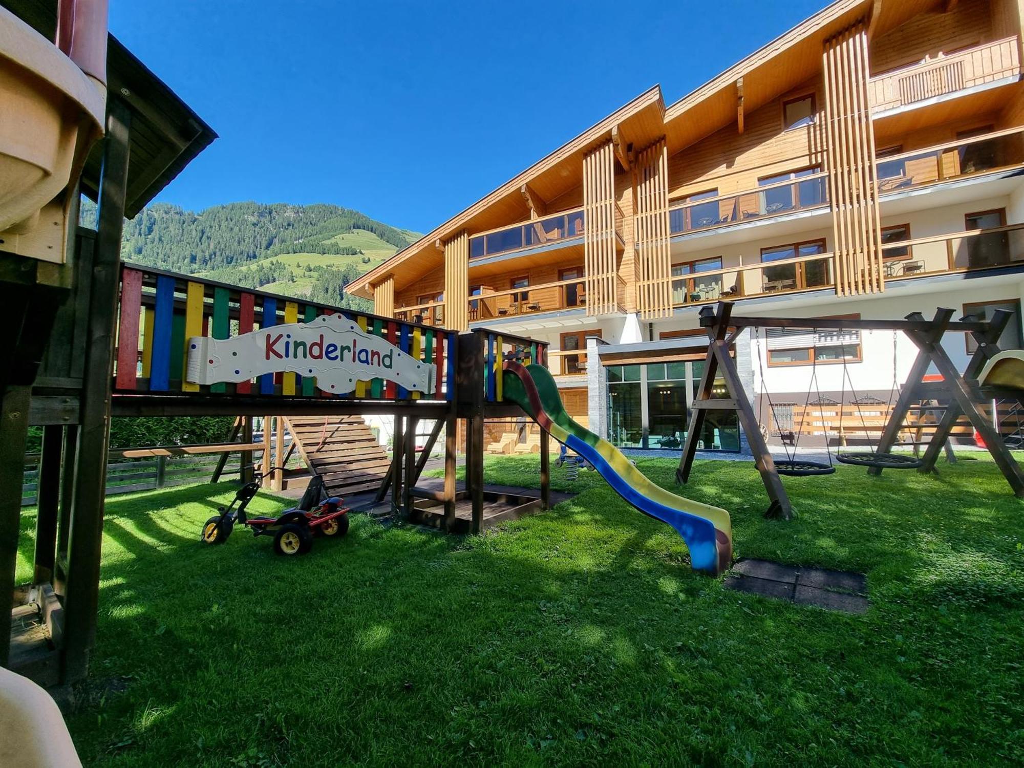 Hotel Alpina Rauris Exterior photo